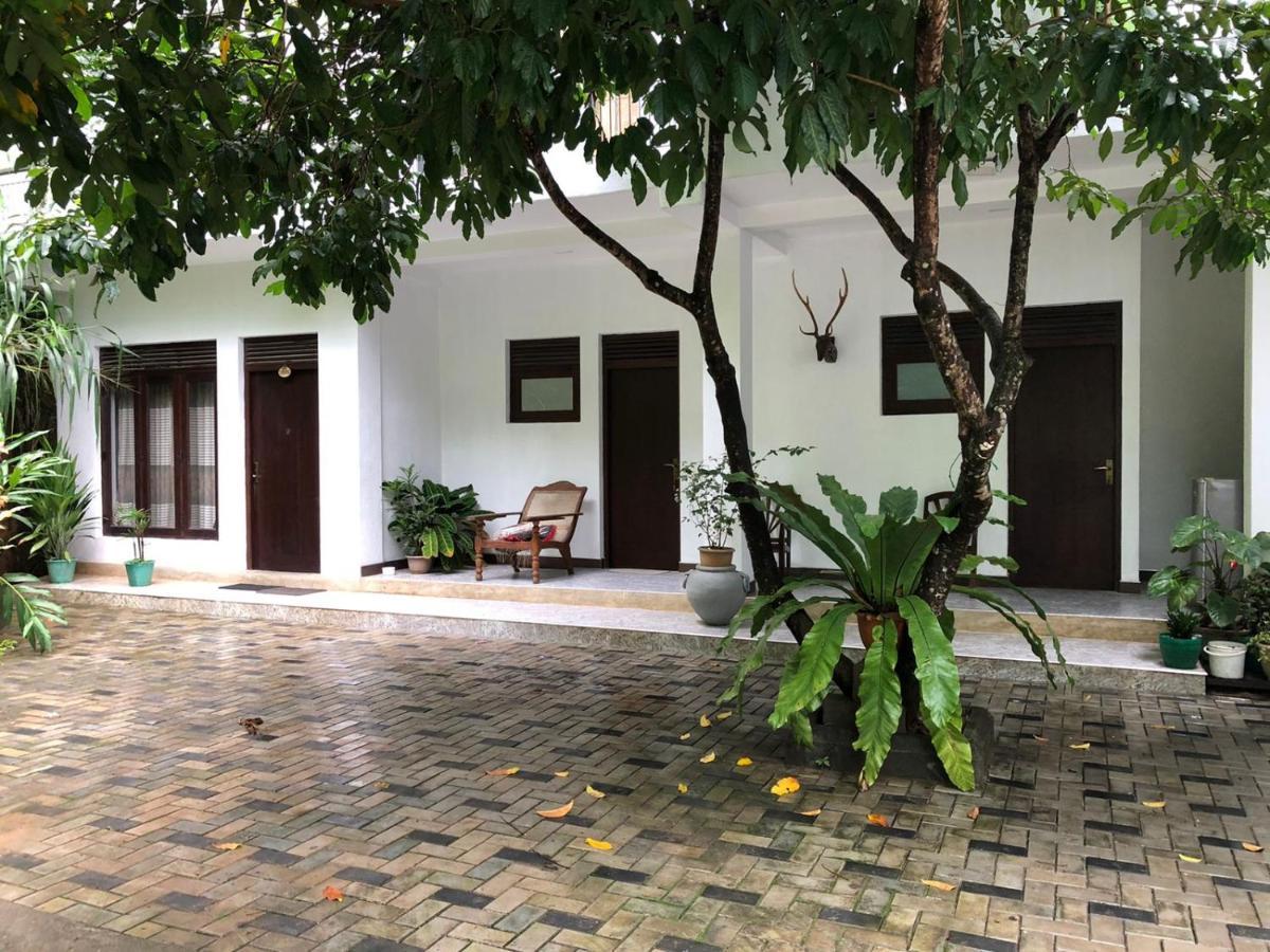 Anniewatte House Kandy Exterior foto